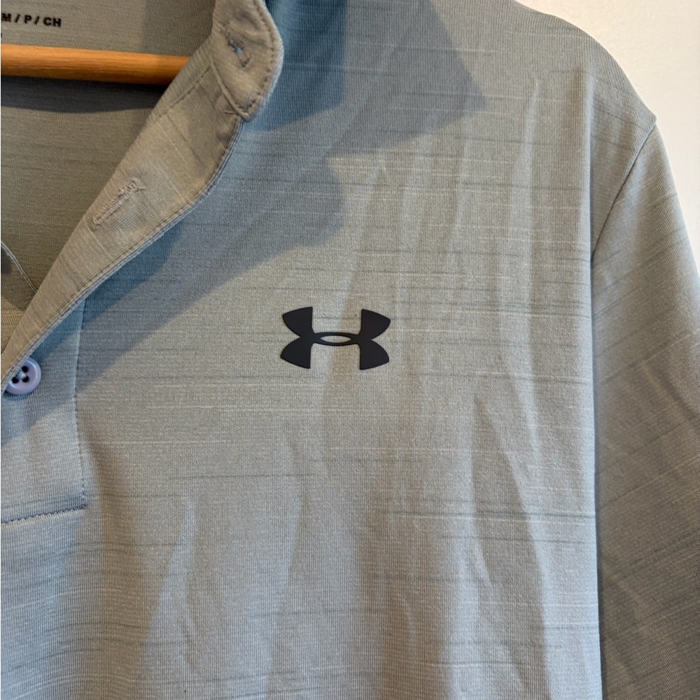 Bundle of four Men's Polo Shirts under armour and Nike dry fit size small - Picture 8 of 12